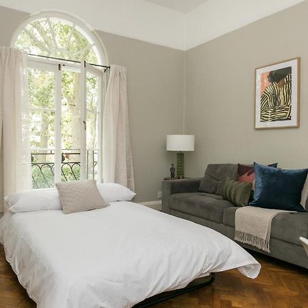 לונדון Chic 1 Bedroom Apartment In Bloomsbury, Sleeps 4 מראה חיצוני תמונה